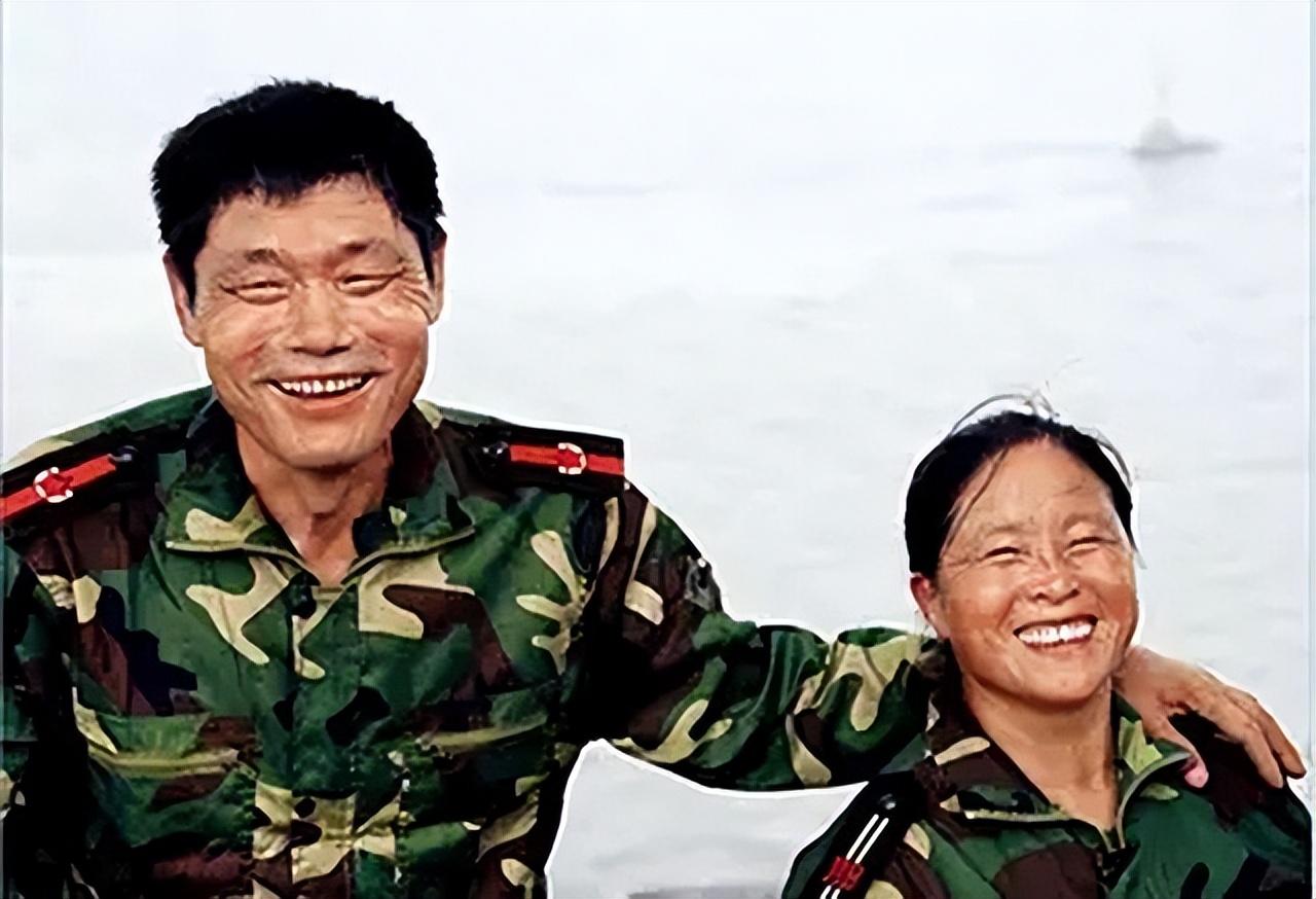 致敬夫妻坚守孤岛32年,夫妻独守孤岛三十二年