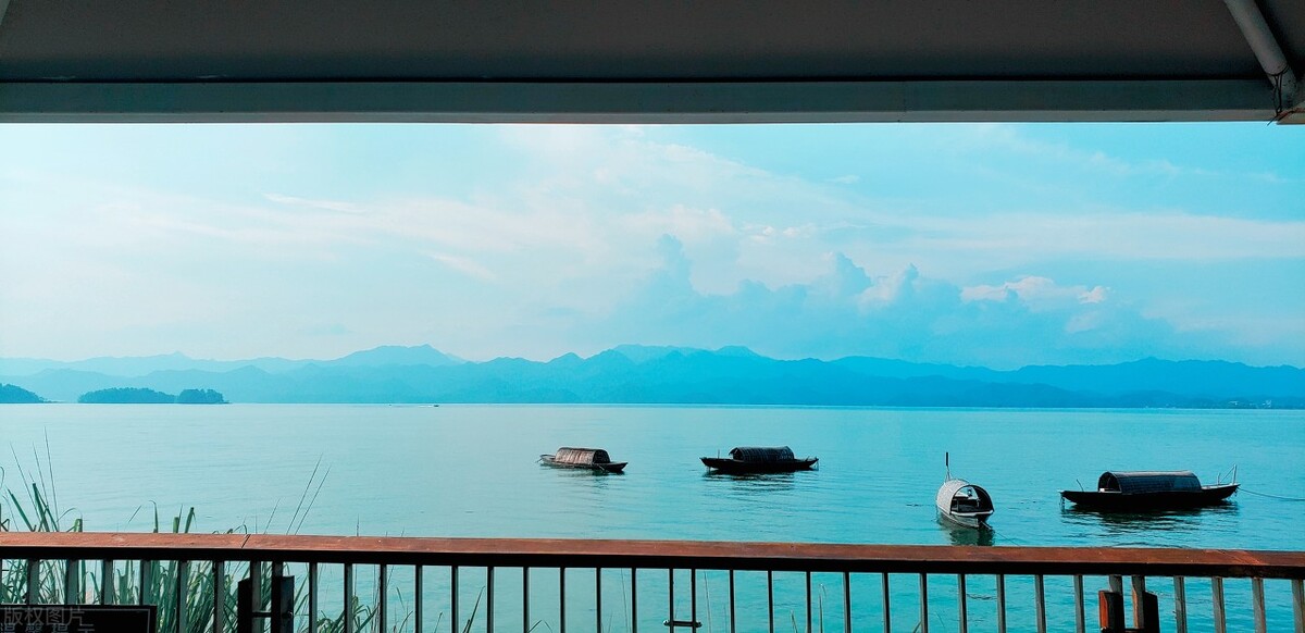 金牛座：月影憧憧，红尘旧梦，今生挥毫只为你