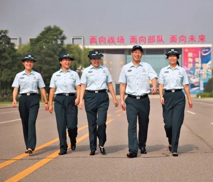 军队文职为什么不建议考,为什么部队文职这么热门