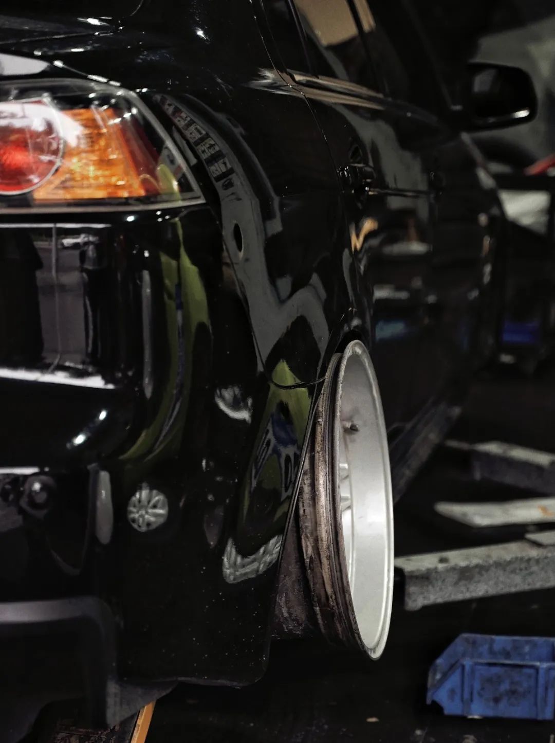 三菱翼神手动挡驾驶感受,00后三菱翼神