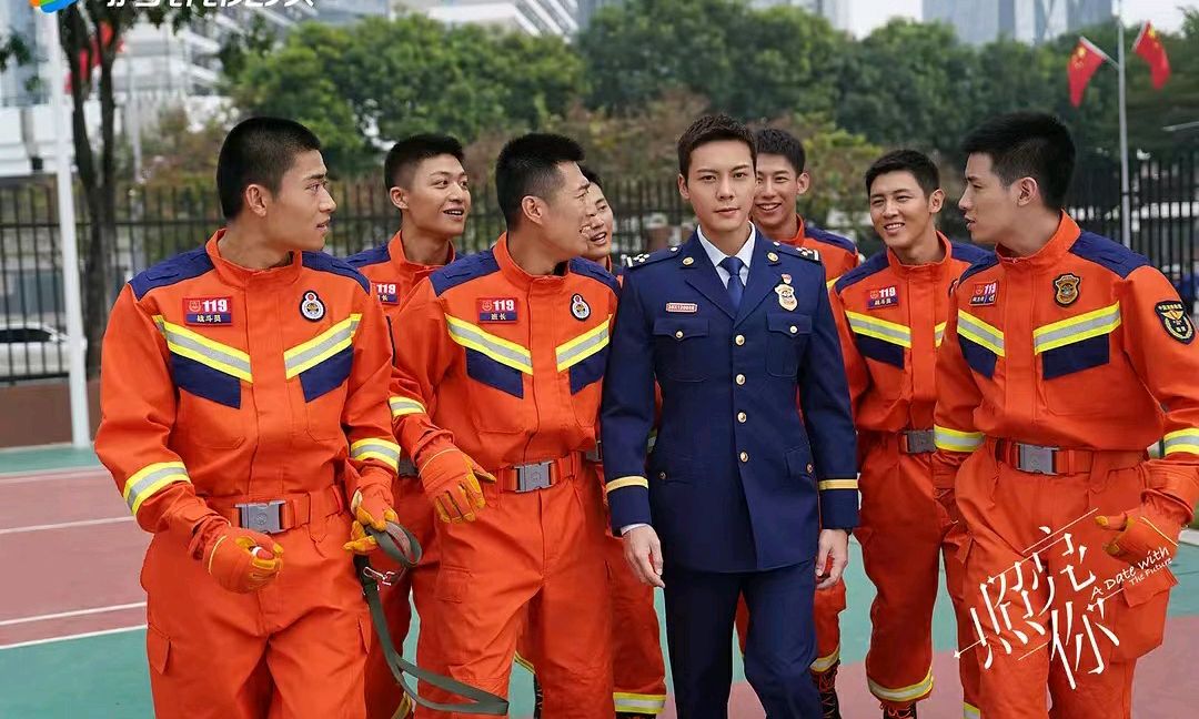 花戎收视率霸榜,迪丽热巴公诉首播收视冠军