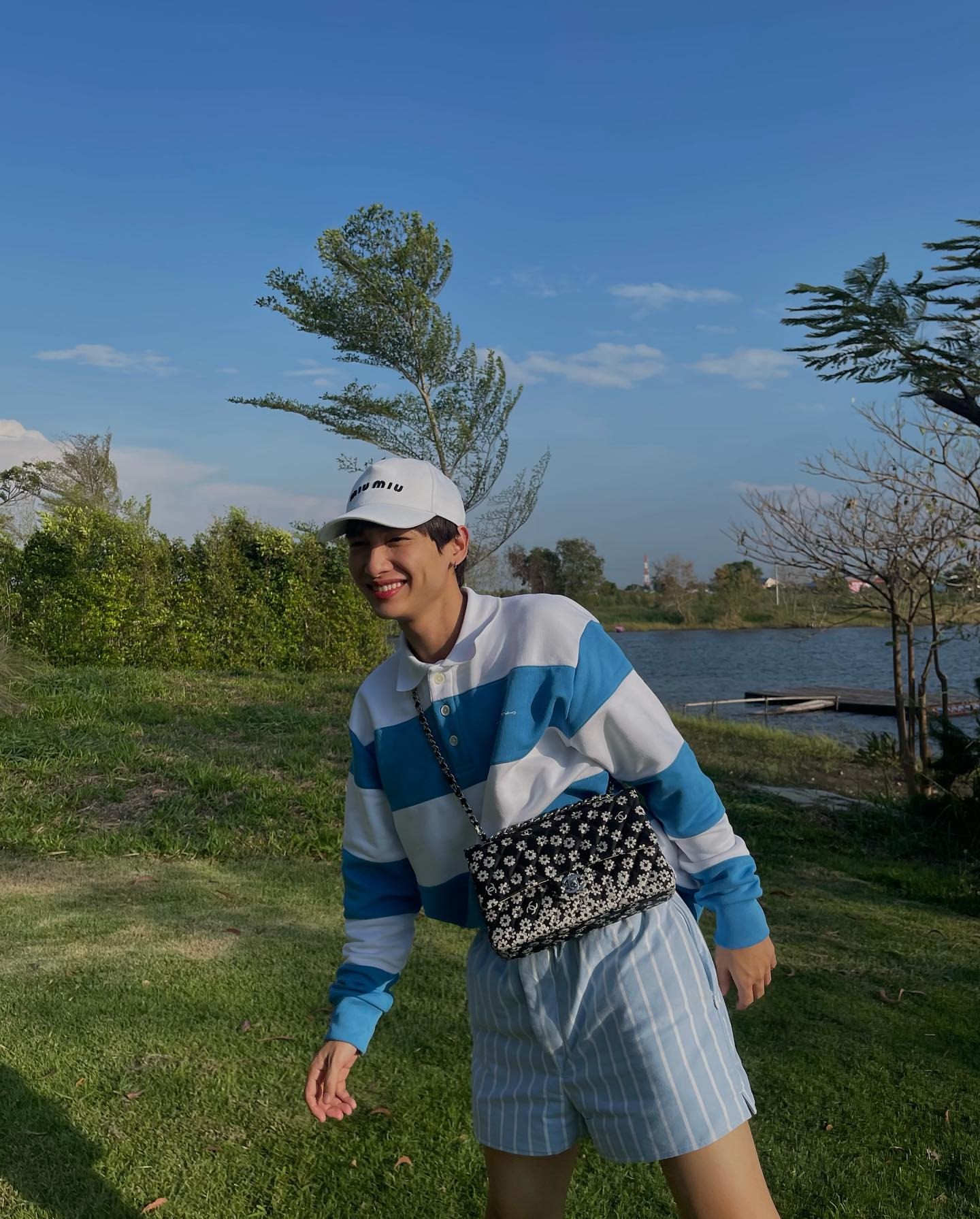 粉色系甜酷风穿搭男,粉色系极简穿搭男生