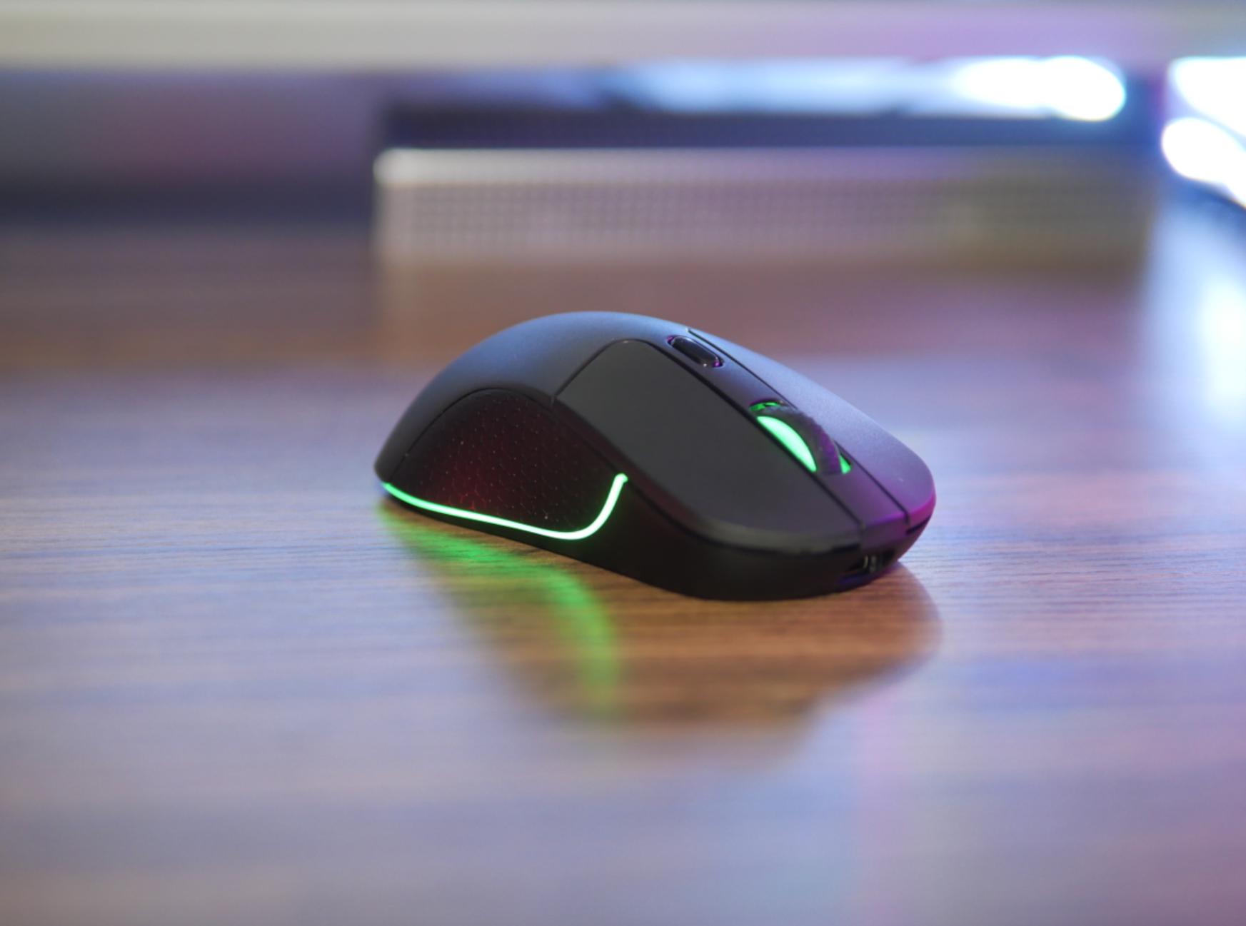 2023中国鼠标内卷年。9款国产3395/9芯片鼠标体验横向对比评测