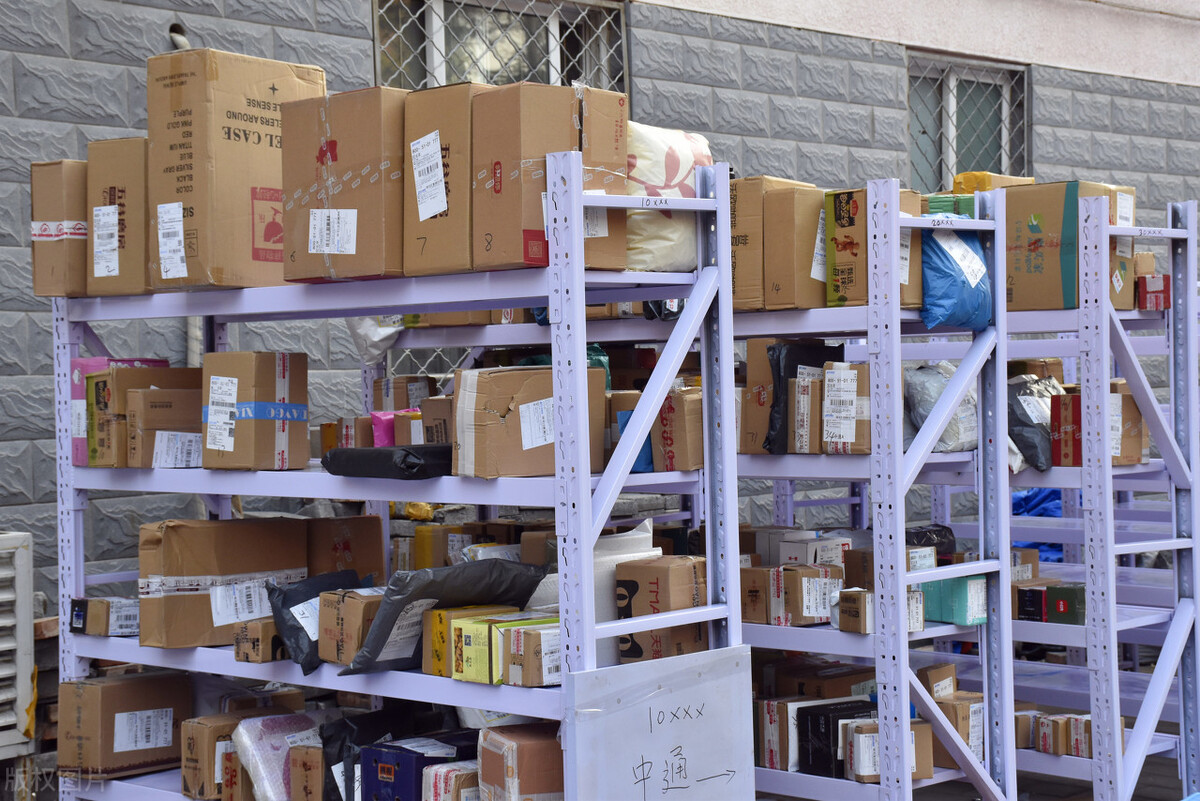 香港转运仓储哪家便宜,香港转运授权申请流程