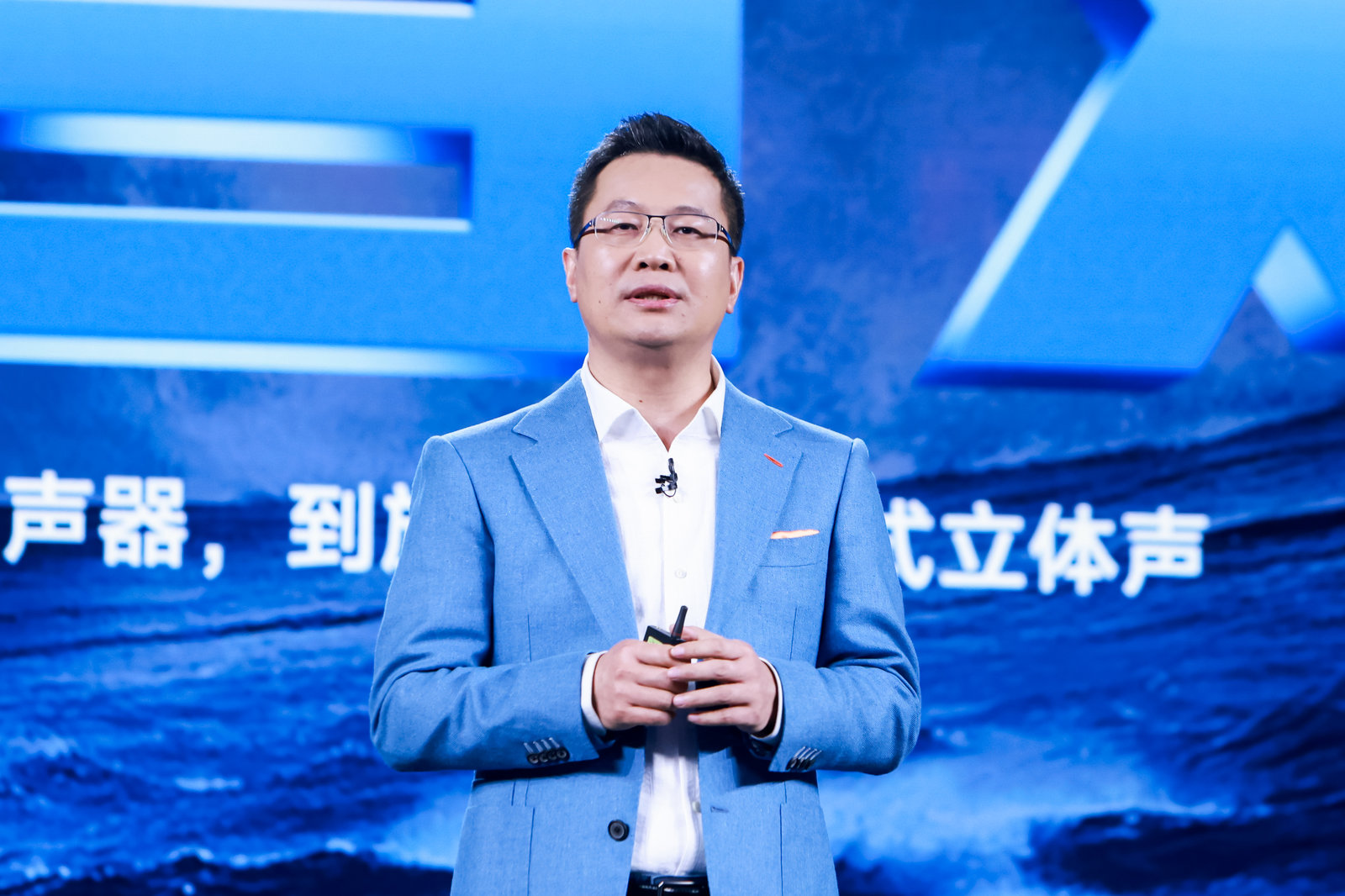 小米210万快充2亿像素,小米即将量产200w快充手机