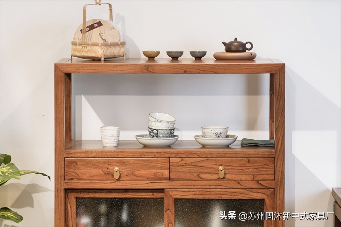 家具是原木风格治愈系小户型,原木家具现代简约风
