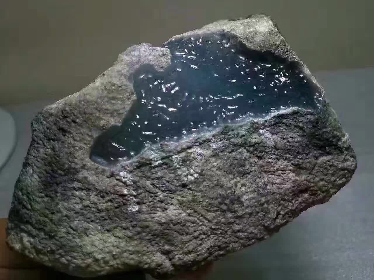 翡翠都有什么样的,什么才是真正的蓝水翡翠