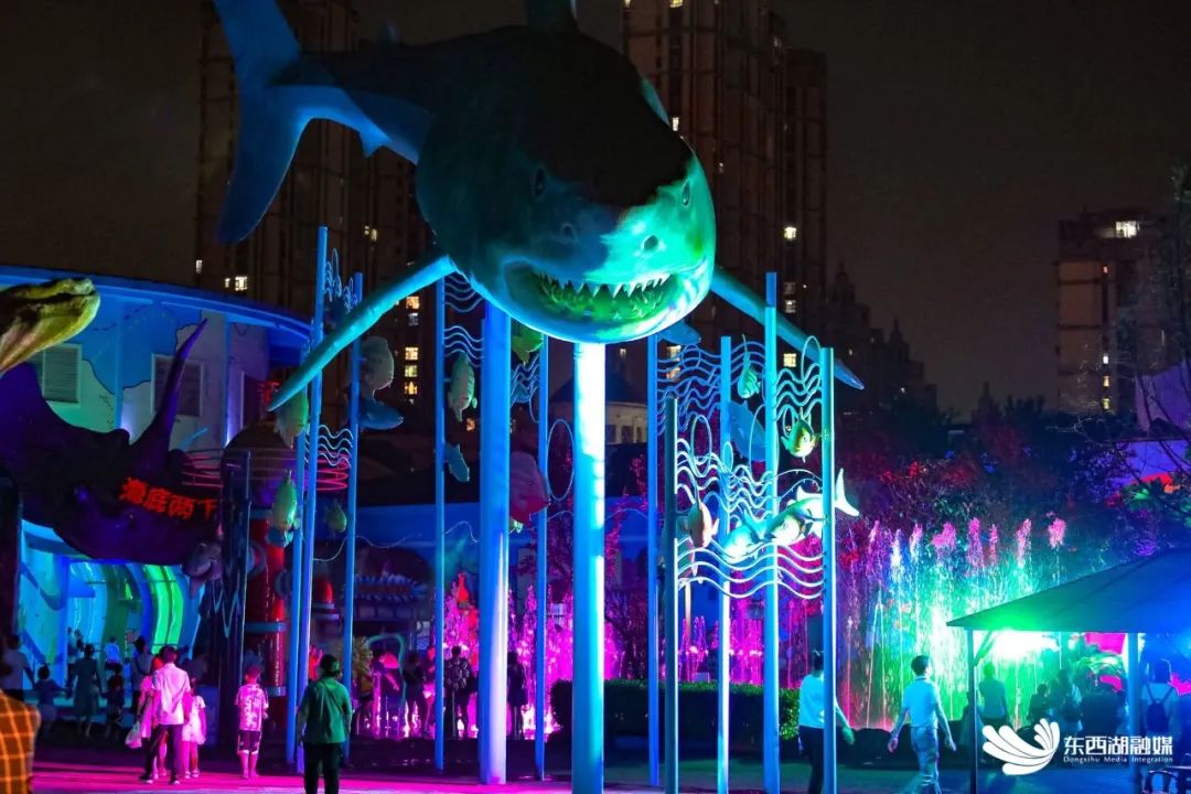 武汉夏天正确打开模式,暑假的n种打开方式视频