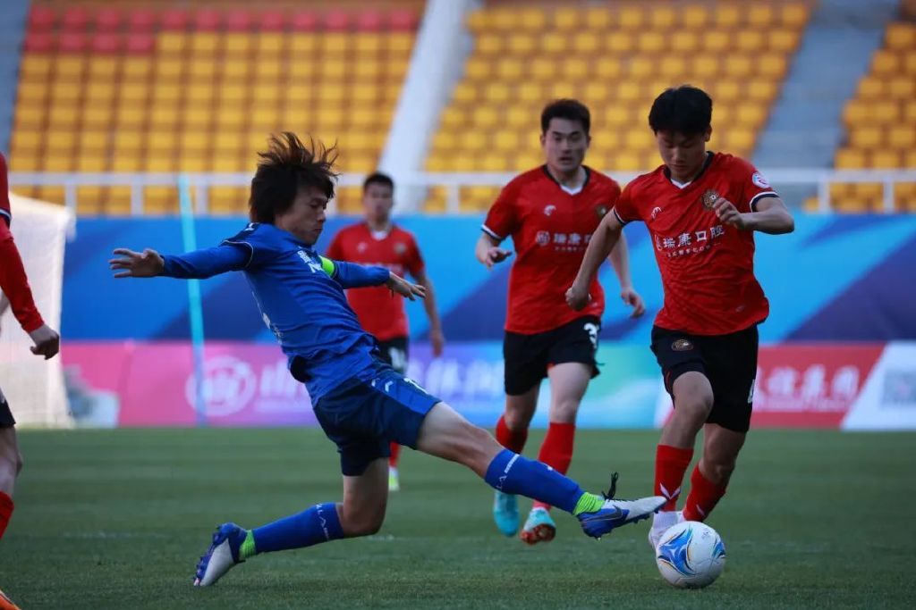 中乙重庆铜梁龙首发,中乙重庆铜梁龙和大连比赛结果
