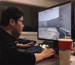 网恋奔现，这不叫“翻车”，应该叫“坠机”！哈哈哈