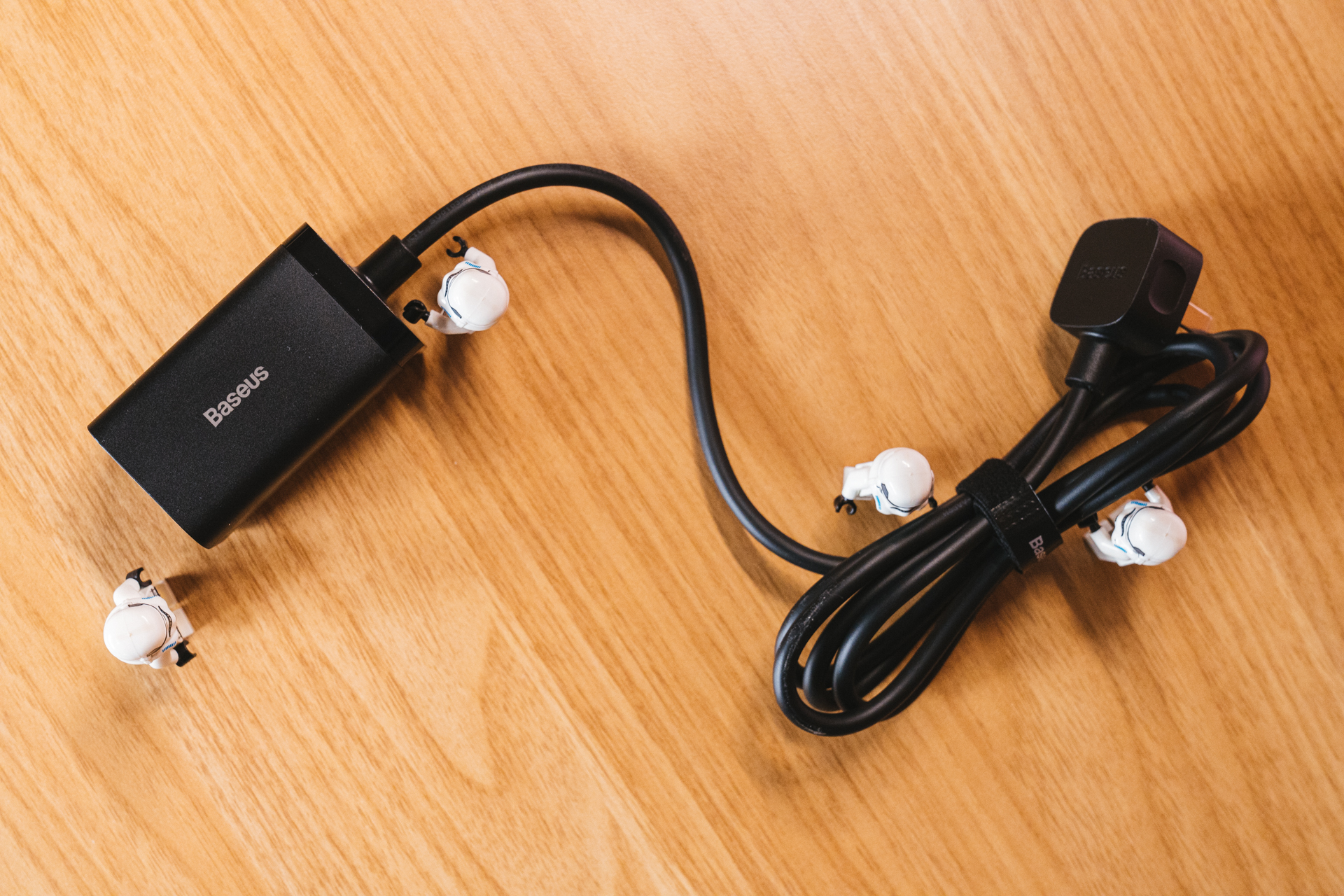 倍思100w氮化镓桌面充电器测评,倍思65w和120w氮化镓充电器评测