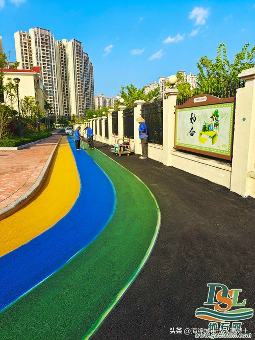 透水地坪与透水混凝土关系,透水混凝土的地坪