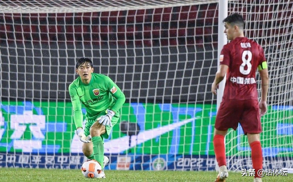 上港引援恒大最新消息,莱科执教上港队