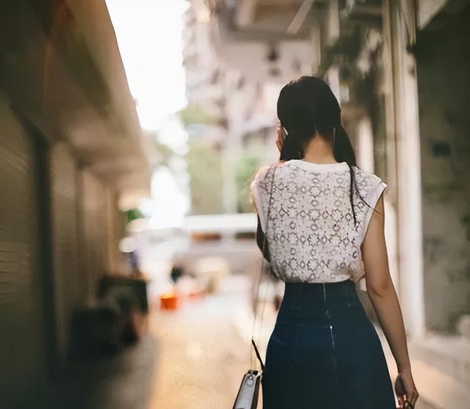 色即是空解释一下什么寓意,色即是空解释一下含义