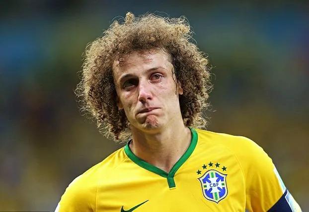 巴西十大中卫是谁,巴西双中卫