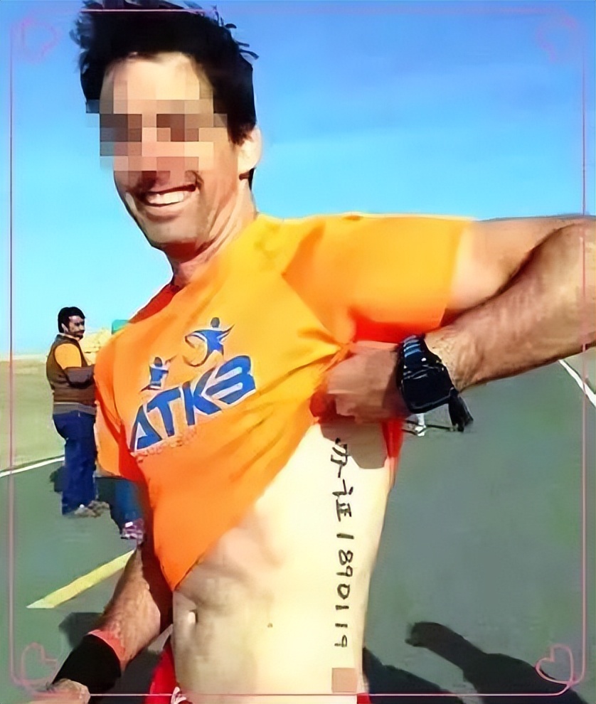 老外纹身汉字,老外汉字纹身