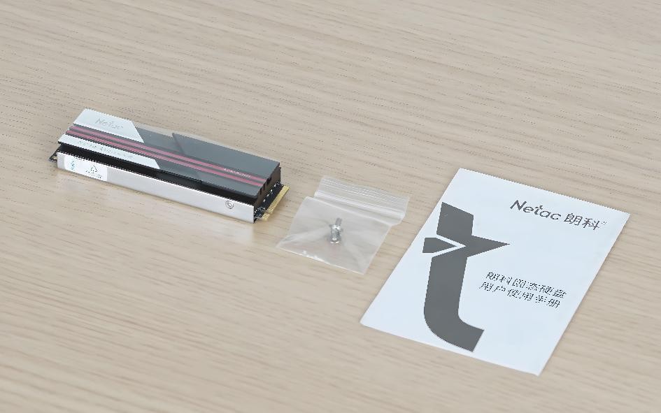 朗科nv70002tb,朗科nv7000和nv7000g