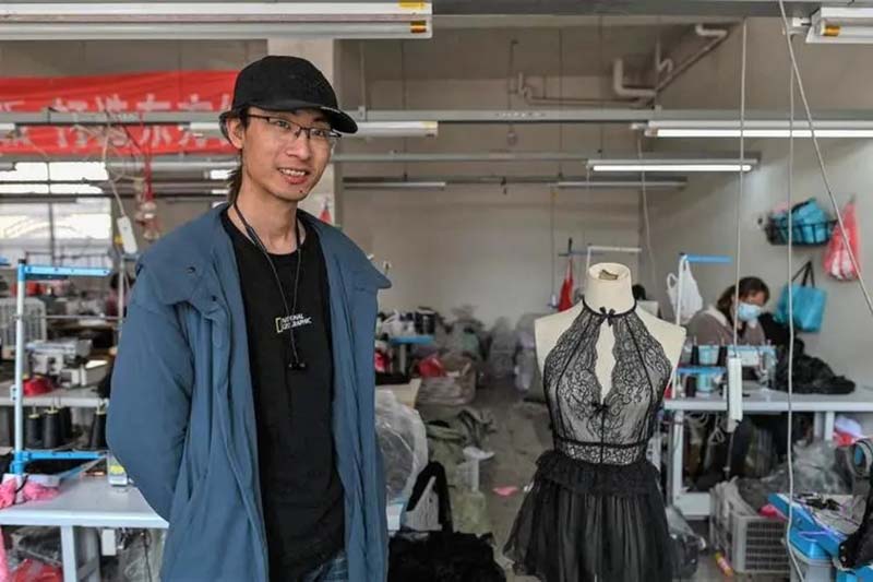 创业卖内衣年入百万,90后卖内衣一个月回本20万