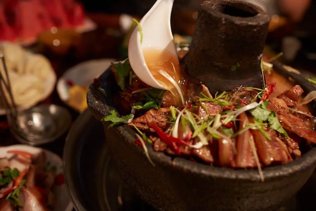 吃到嗓子眼的牛肉面,吃到嗓子眼的榴莲自助