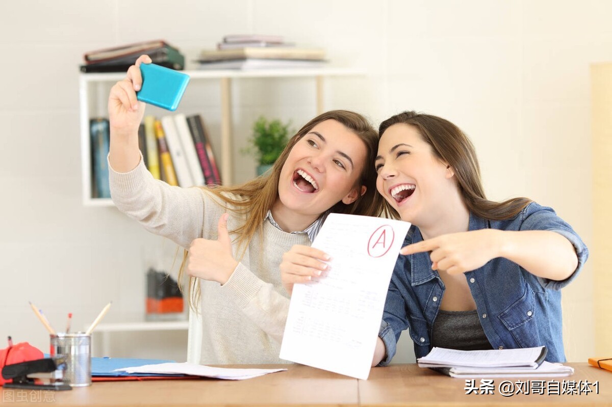 自媒体行业的行业政策分析,自媒体哪个行业收益高一点