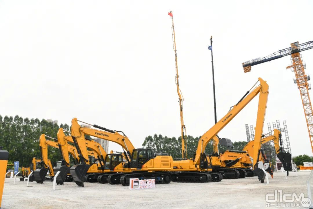 大国重器柳工挖掘机,柳工挖掘机发展史