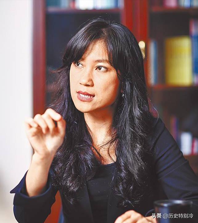 蔡英文办公室爆出性丑闻！偷情已婚小鲜肉，聊天记录不堪入目