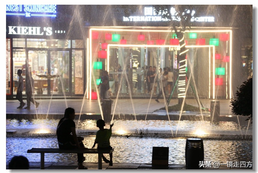 宁波天一购物广场,宁波特色天一广场