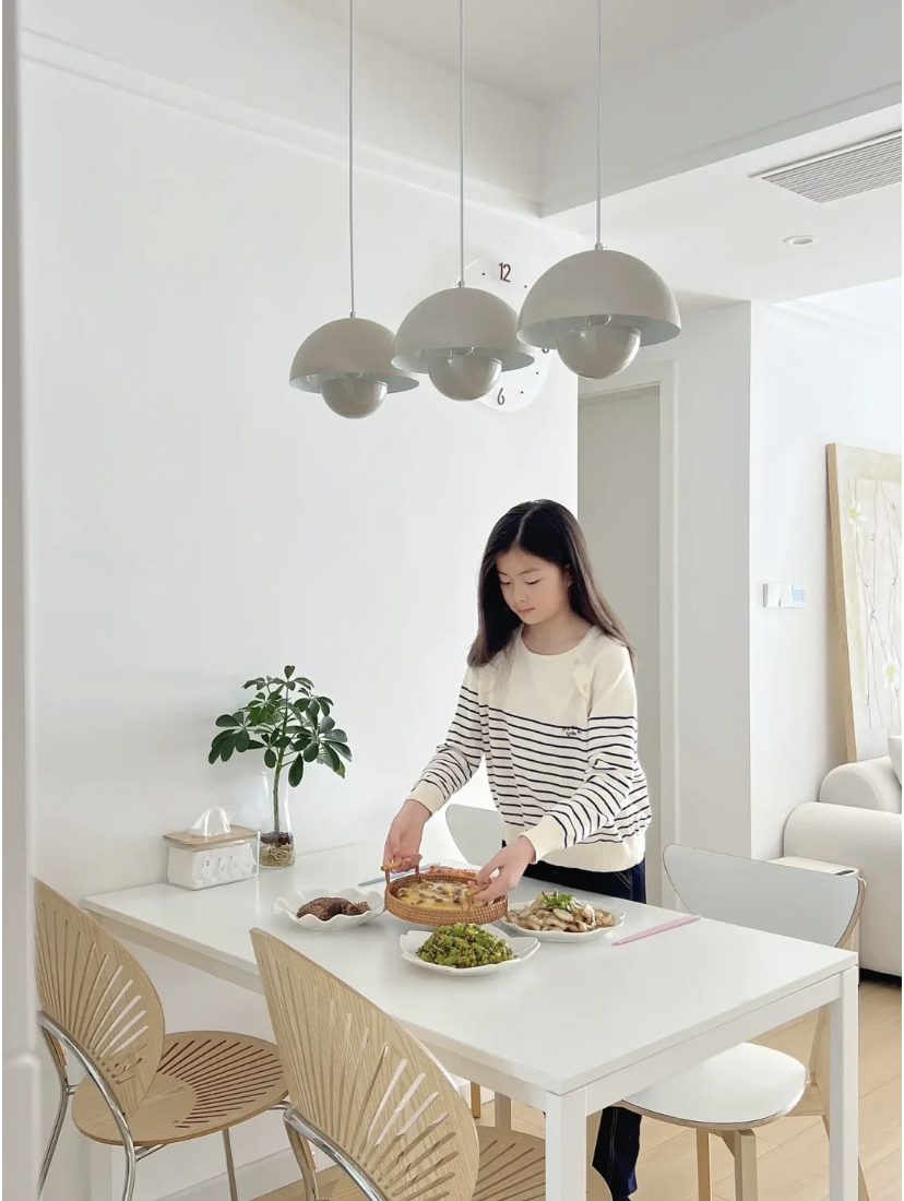 108骞崇背鍖栫箒涓虹畝,130骞崇殑鍥涘彛涔嬪鎰熷彈鍘荤箒鍖栫畝涔嬬編