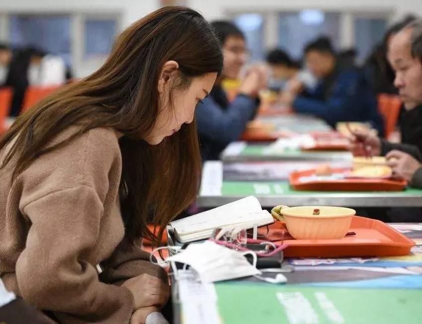 3+2本科与成人本科有什么区别,3+4本科和全日制本科的区别