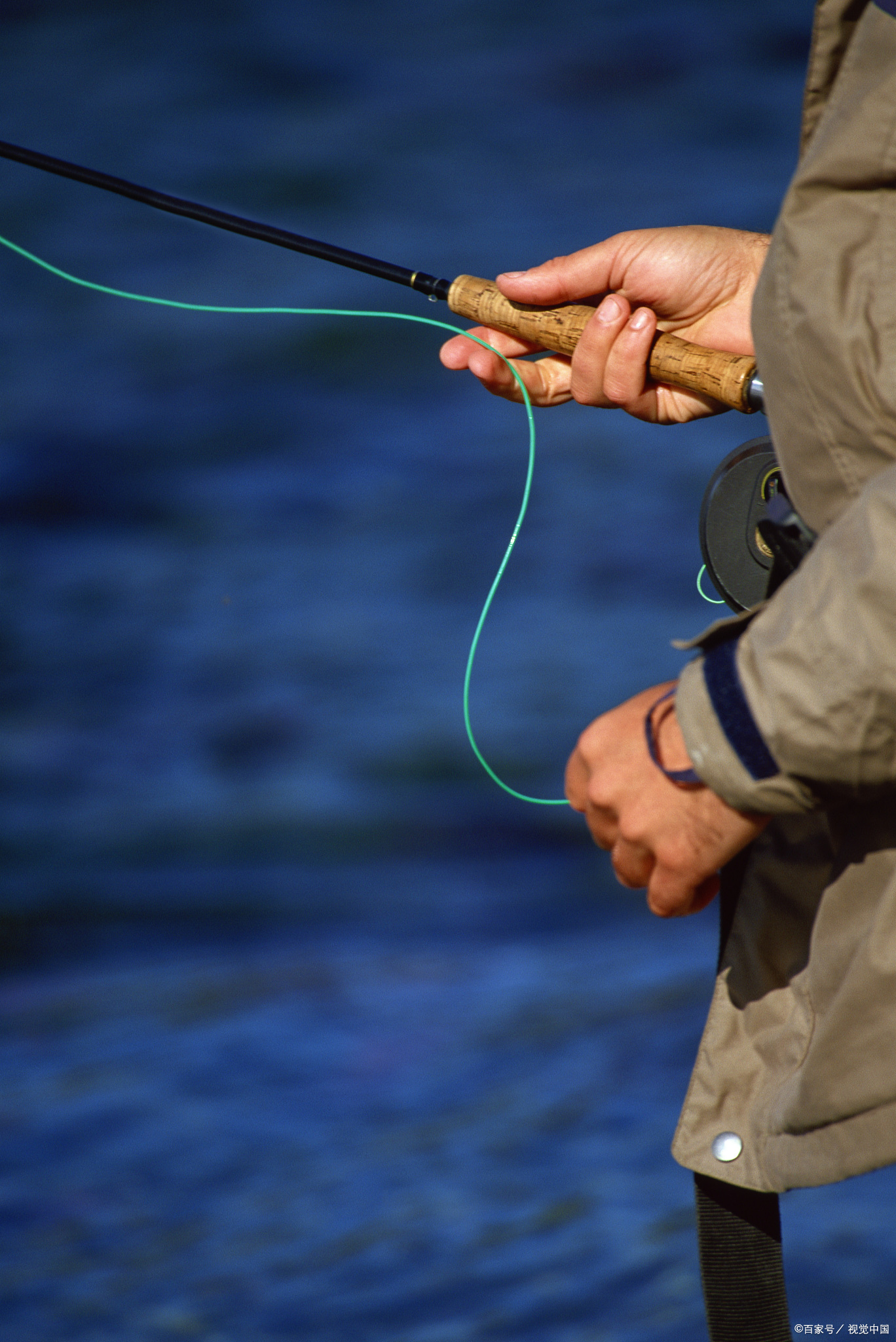 润克路亚渔具用品,公牛路亚户外渔具用品