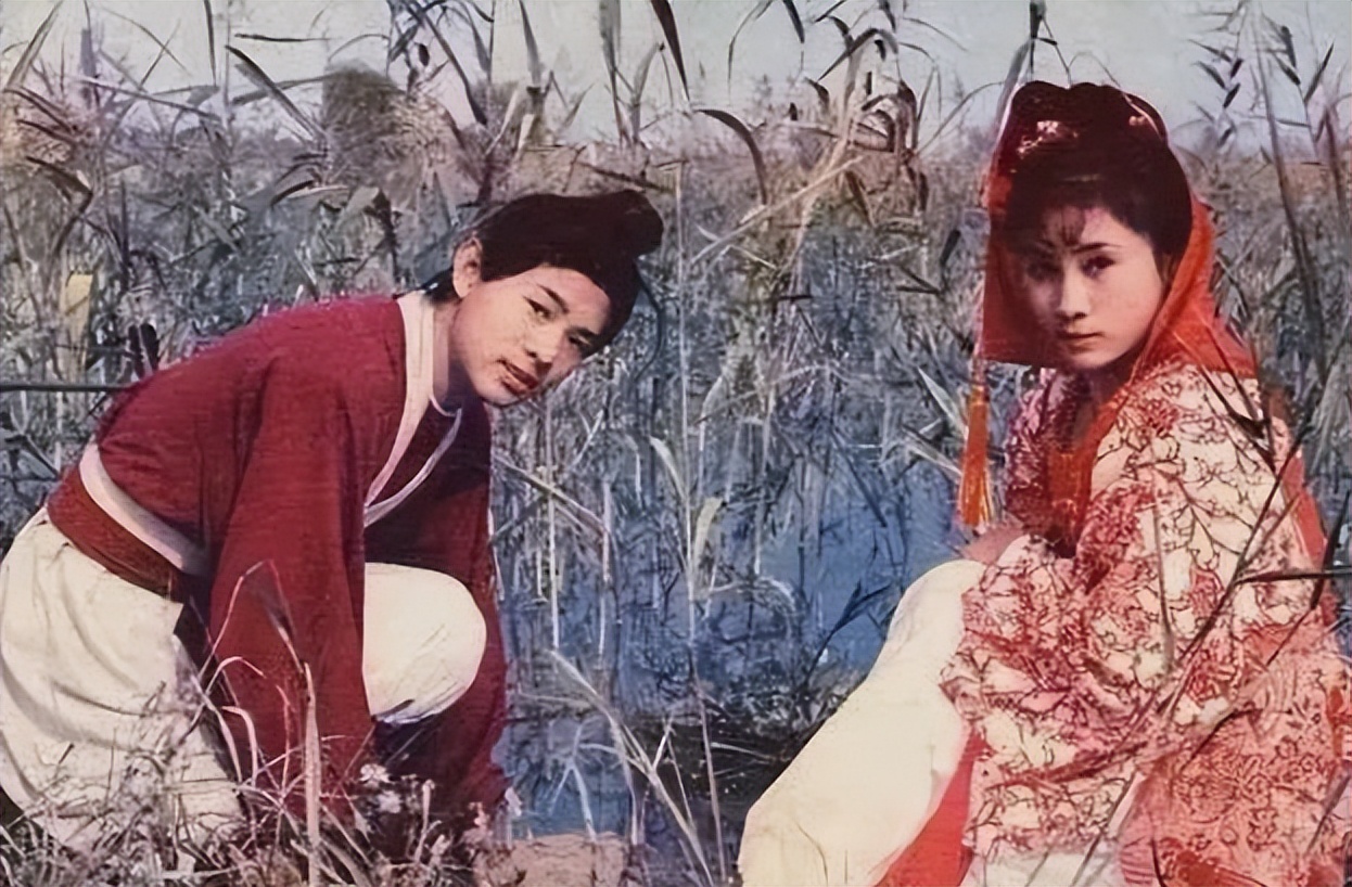 李连杰的动作片干净利落无人能比,九十年代李连杰经典动作片的回忆