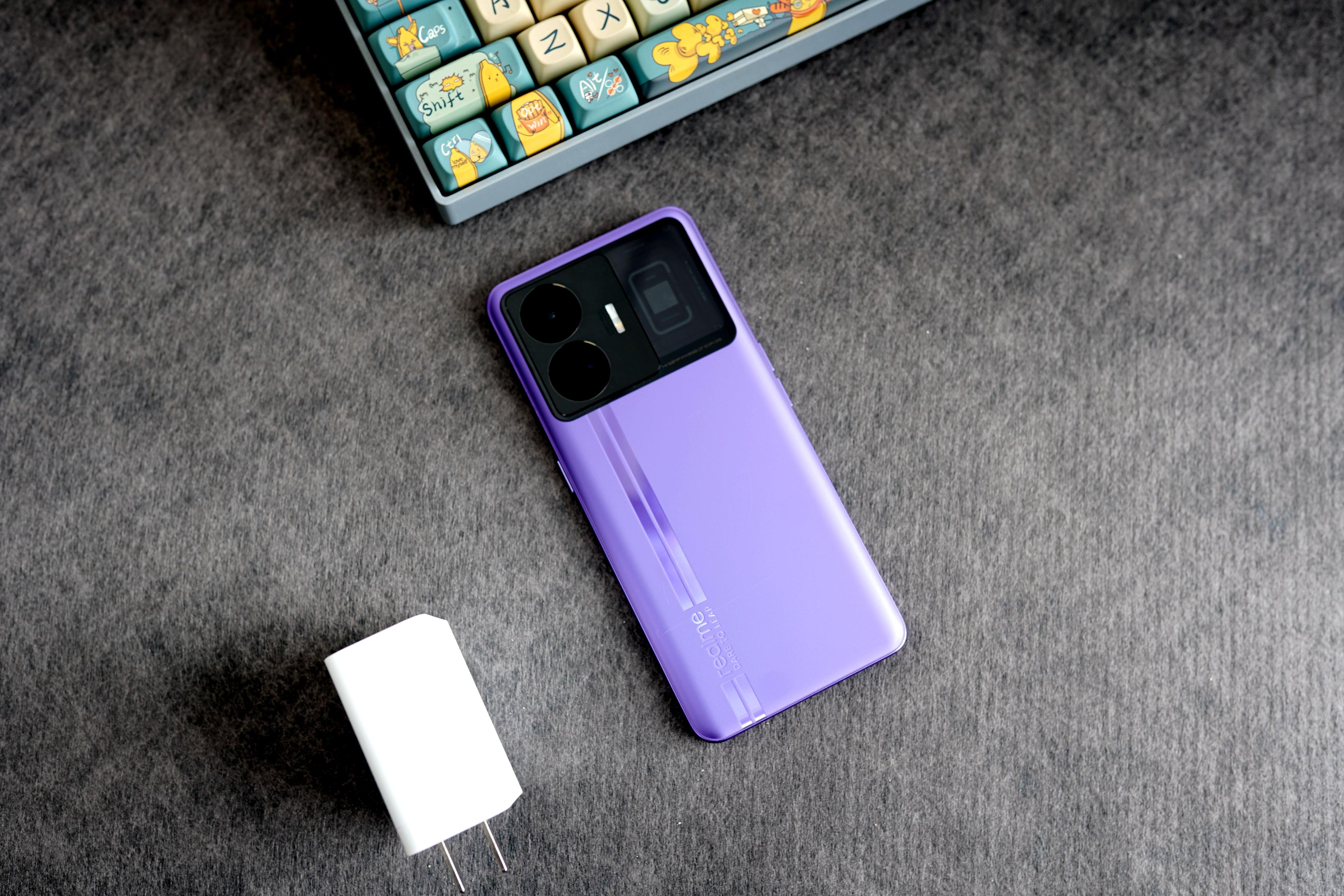 五一有什么大屏手机值得入手,5千左右性价比高的手机持久耐用