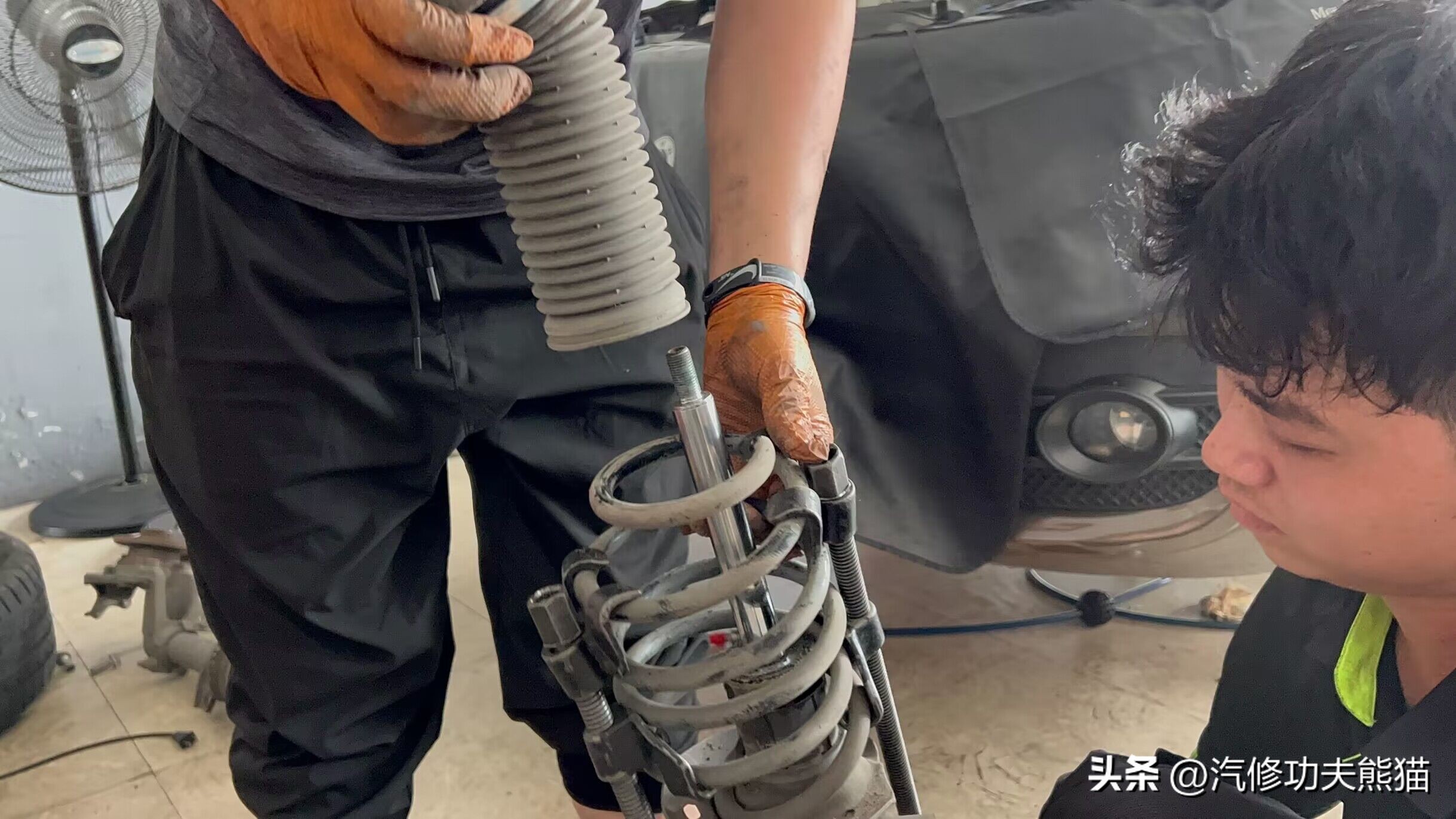 奥迪q3修车,奥迪q3烧机油大修发动机