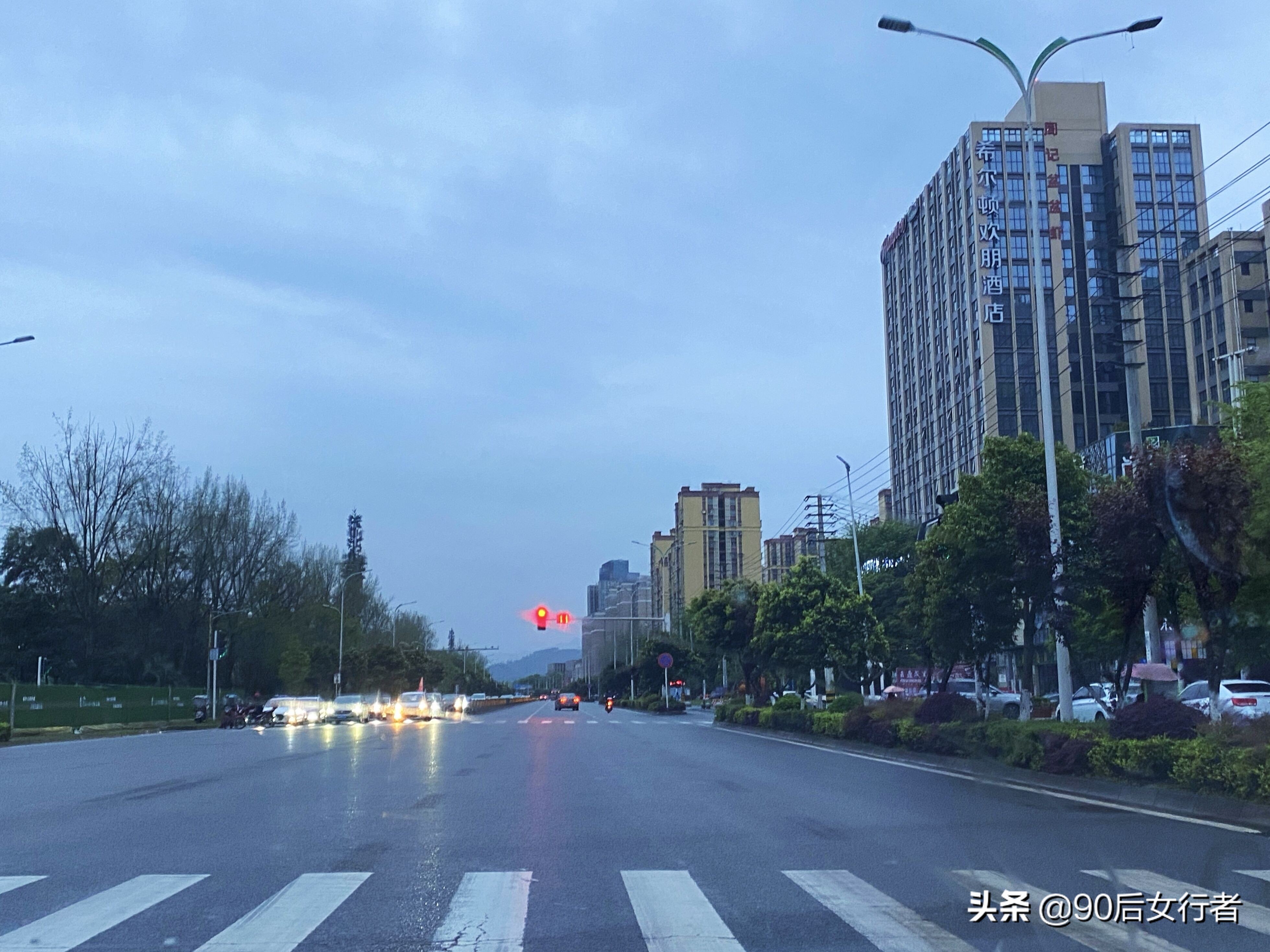 雨天徒步十里长山凹,走进大自然翻山越岭户外徒步