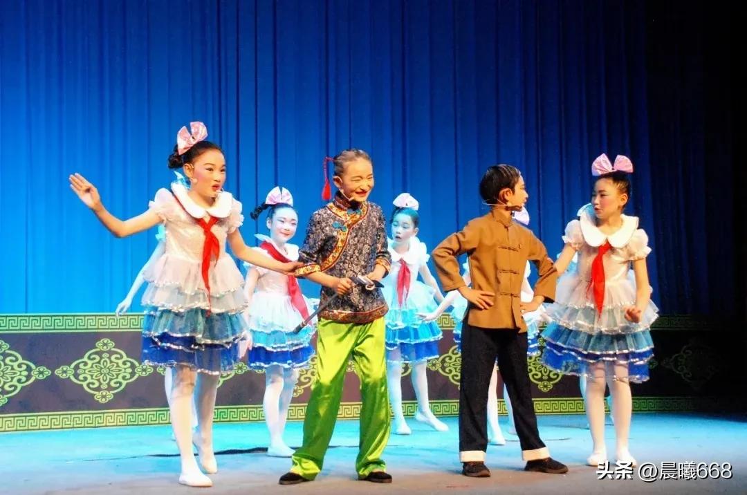 安徽怀宁注重戏曲进校园深耕细作，助力学生德智体美劳全面发展