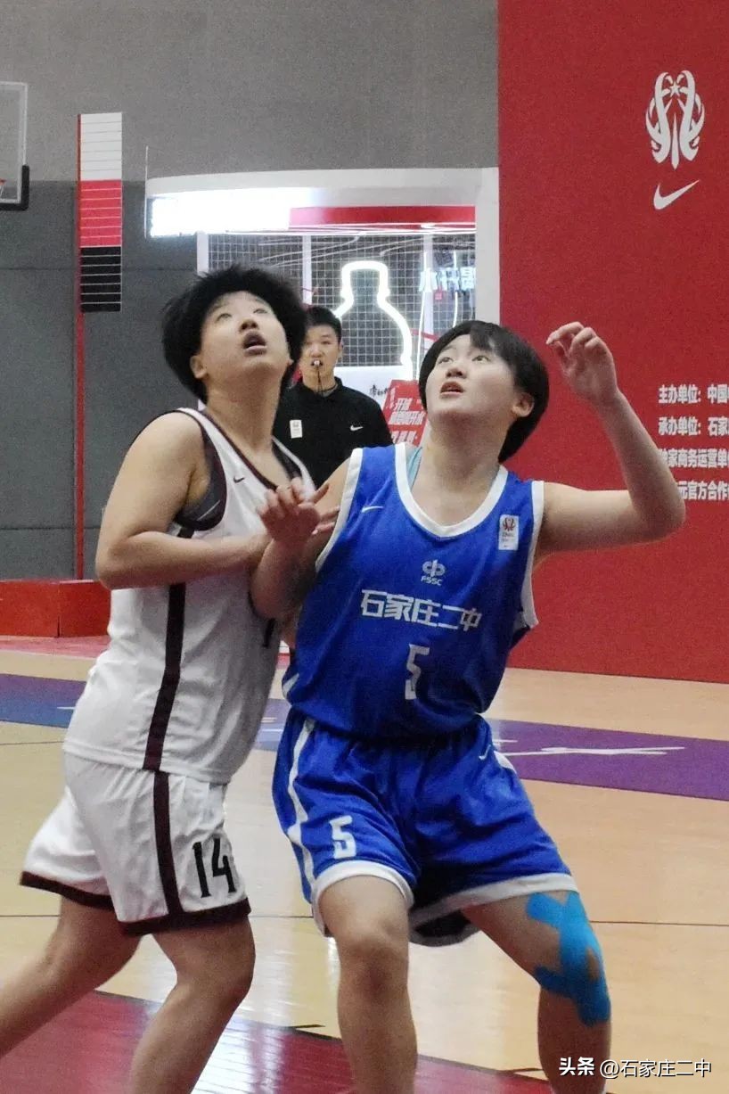 王者荣耀!2022—2023赛季耐克中国高中篮球联赛(河北赛区),石家庄二中男、女篮再次双双夺冠!