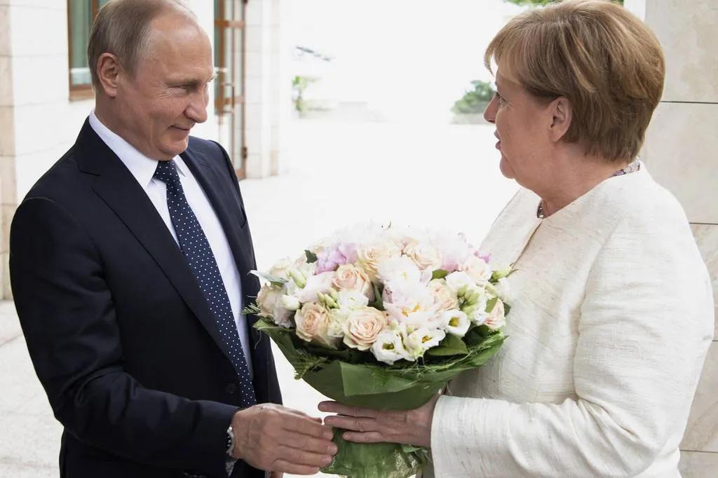 欧盟委员会主席冯德莱恩说俄罗斯将会国家破产