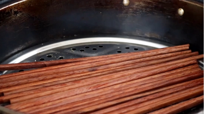 用发霉的一次性筷子会怎么样,用了发霉的筷子怎么办