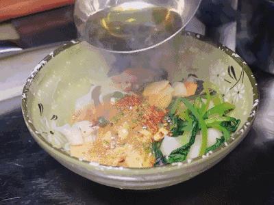 中国最具特色的十碗面：油泼面为什么代表西安？简单直接的西安人