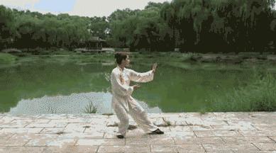 为何人老了身上会有“老人味”？坚持4个习惯，老了或没味