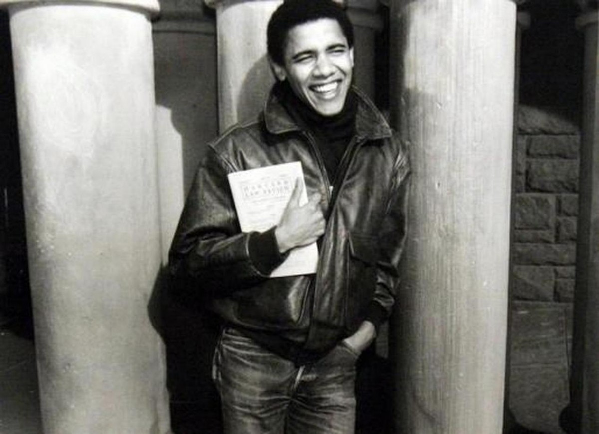 奥巴马:是逆袭成功的黑人总统,还是一位披着羊皮的狼政客?