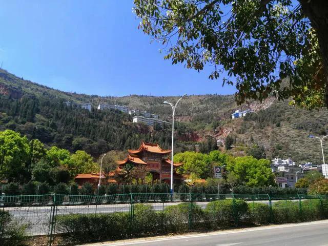 中国的收容谴送制度——一个时代的痛