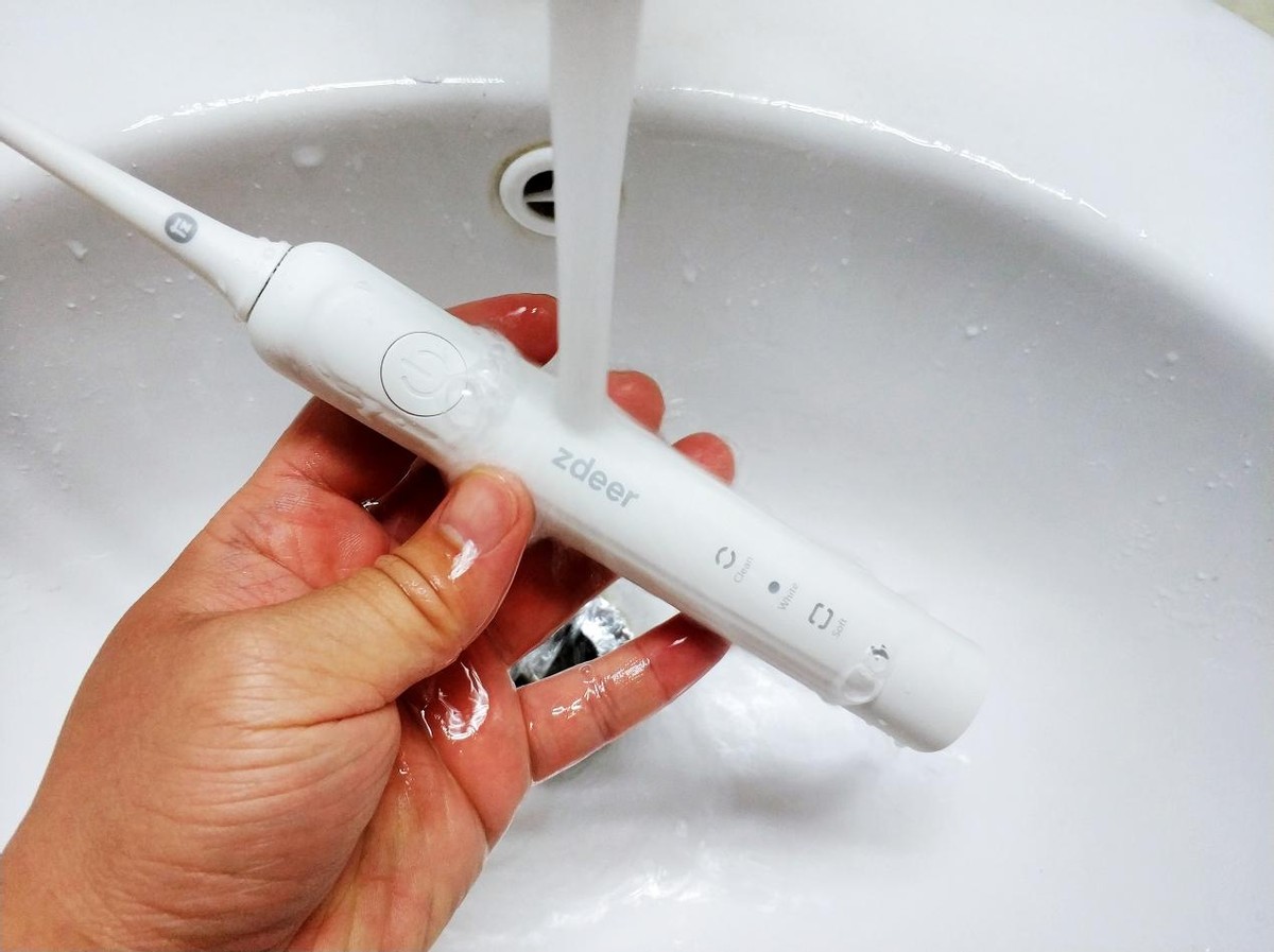 哪款电动牙刷性价比高最值得买,公认好用的电动牙刷