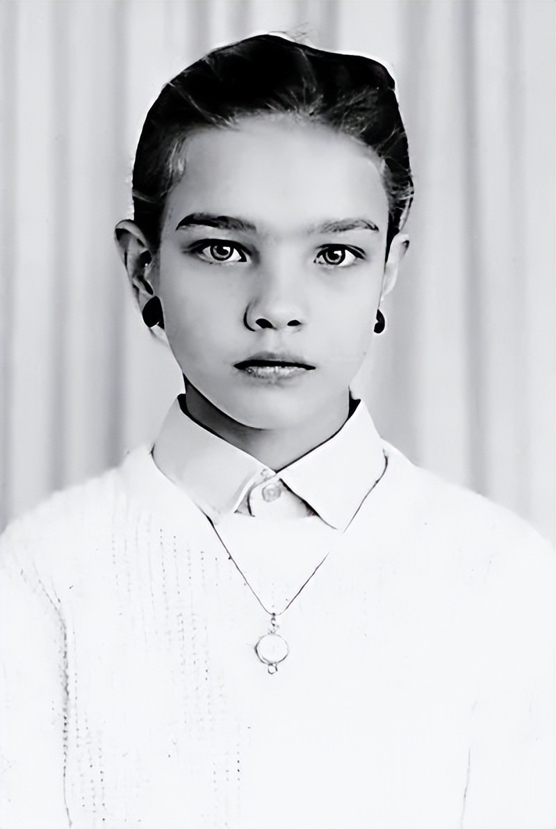 天上掉下个“壕姐姐”:LV太子妃找到失散24年的亲妹,带她豪华游