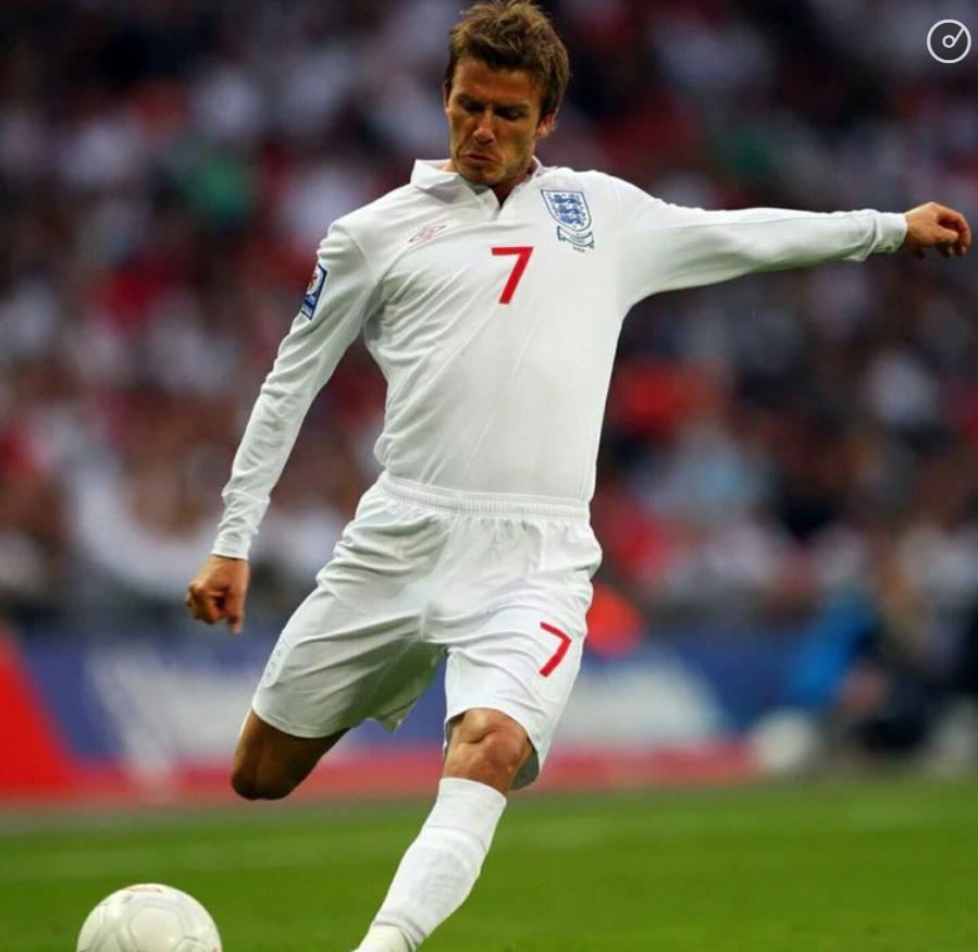 忆凡足球,忆森足球