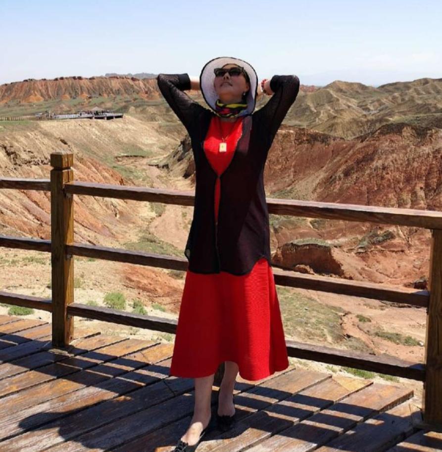 瞿颖年轻时的盛世美颜图文,初代瞿颖