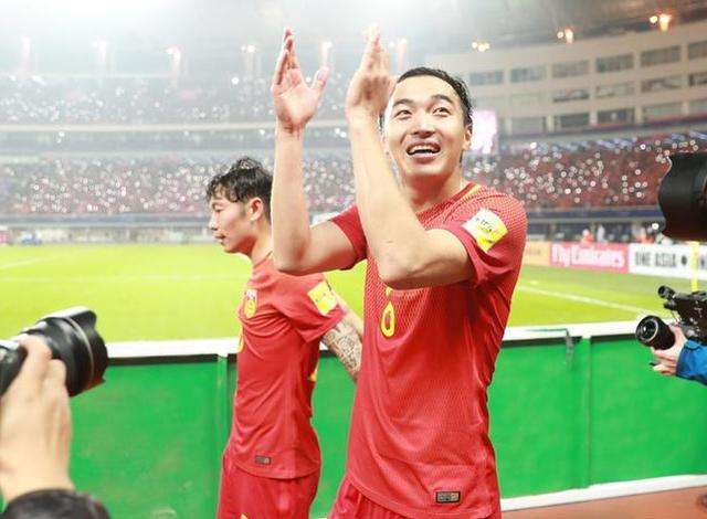 世界足坛未来十大之星冯潇霆,冯潇霆谈中国足球俱乐部