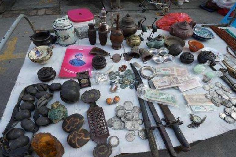 古代女子夜壶,古代女性的夜壶