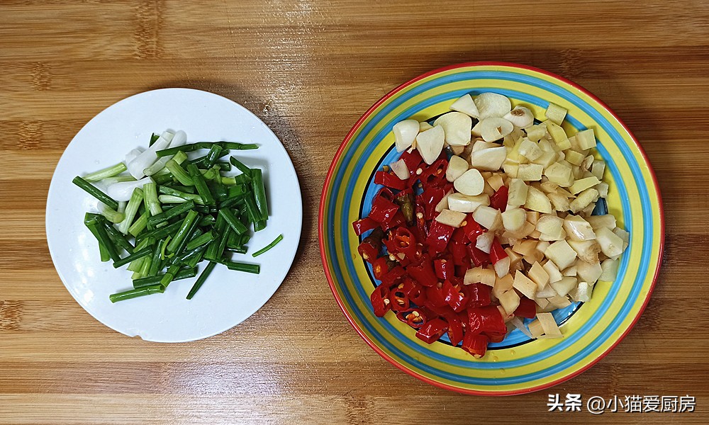 魔芋烧鸭最正宗川味做法,四川魔芋烧鸭的正宗做法