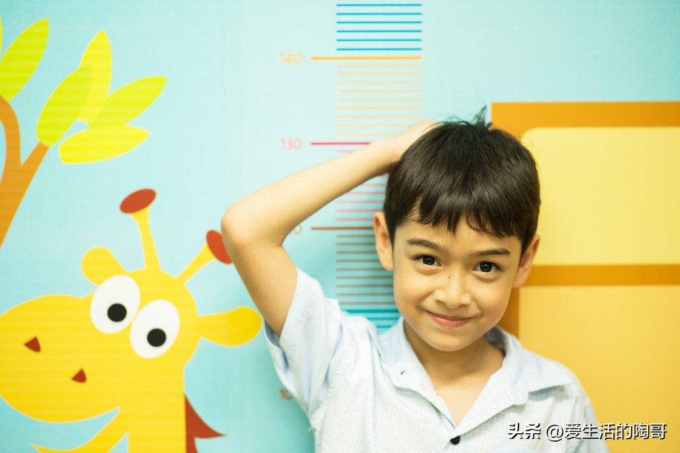 春季长高黄金期孩子长高必练动作,抓住春季长高季助力孩子长个子